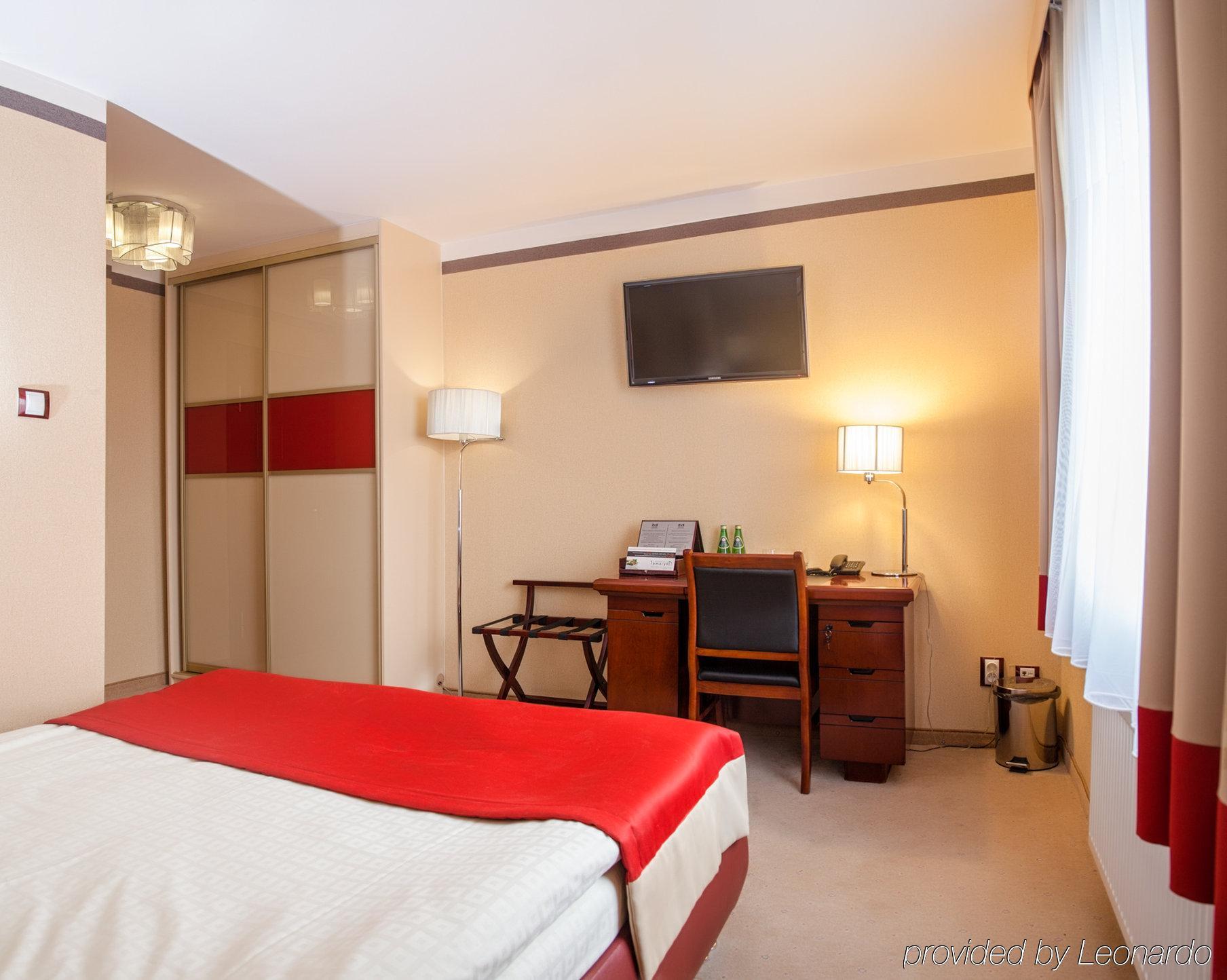 M Hotel Sosnowiec Extérieur photo