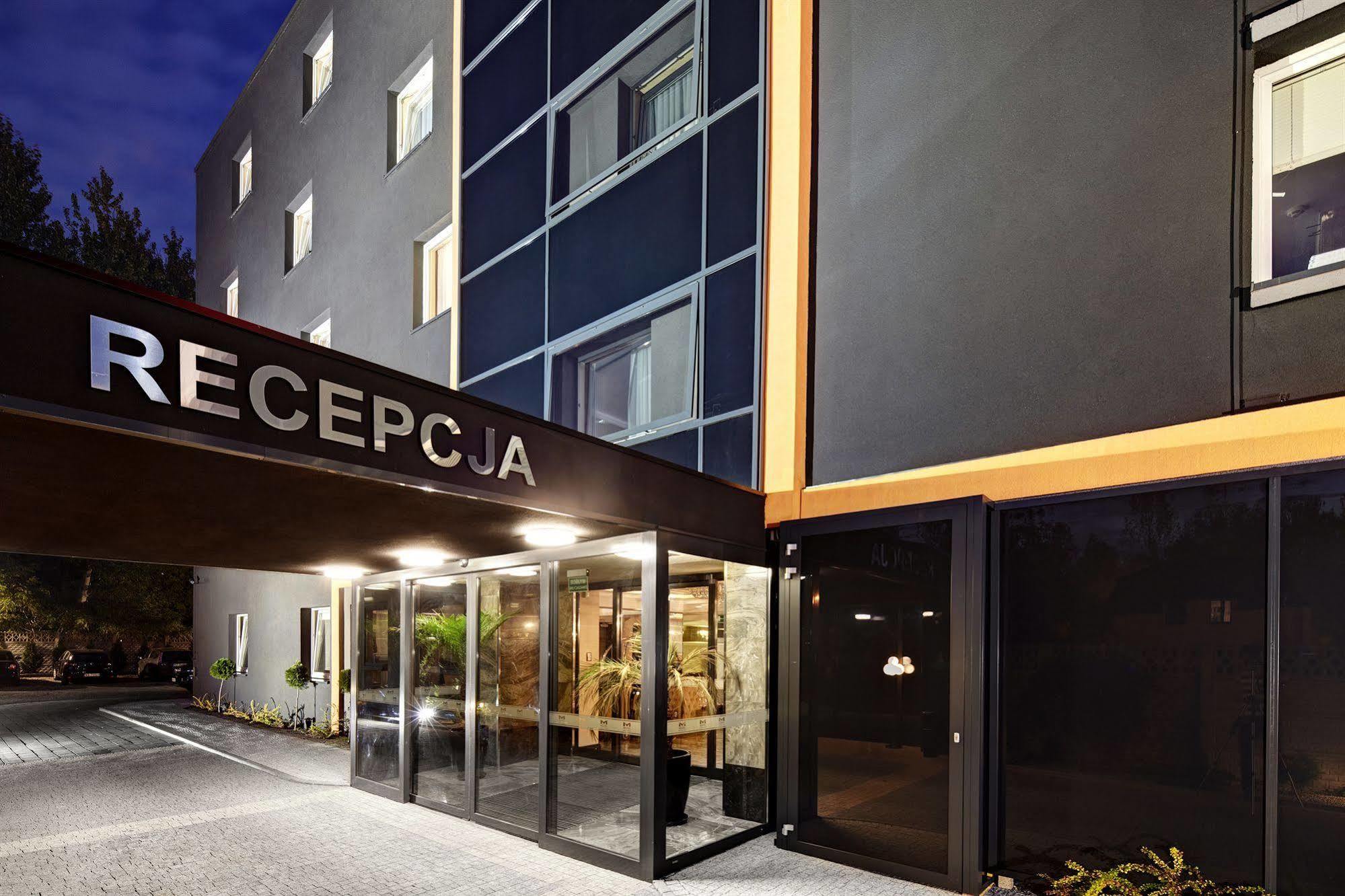 M Hotel Sosnowiec Extérieur photo