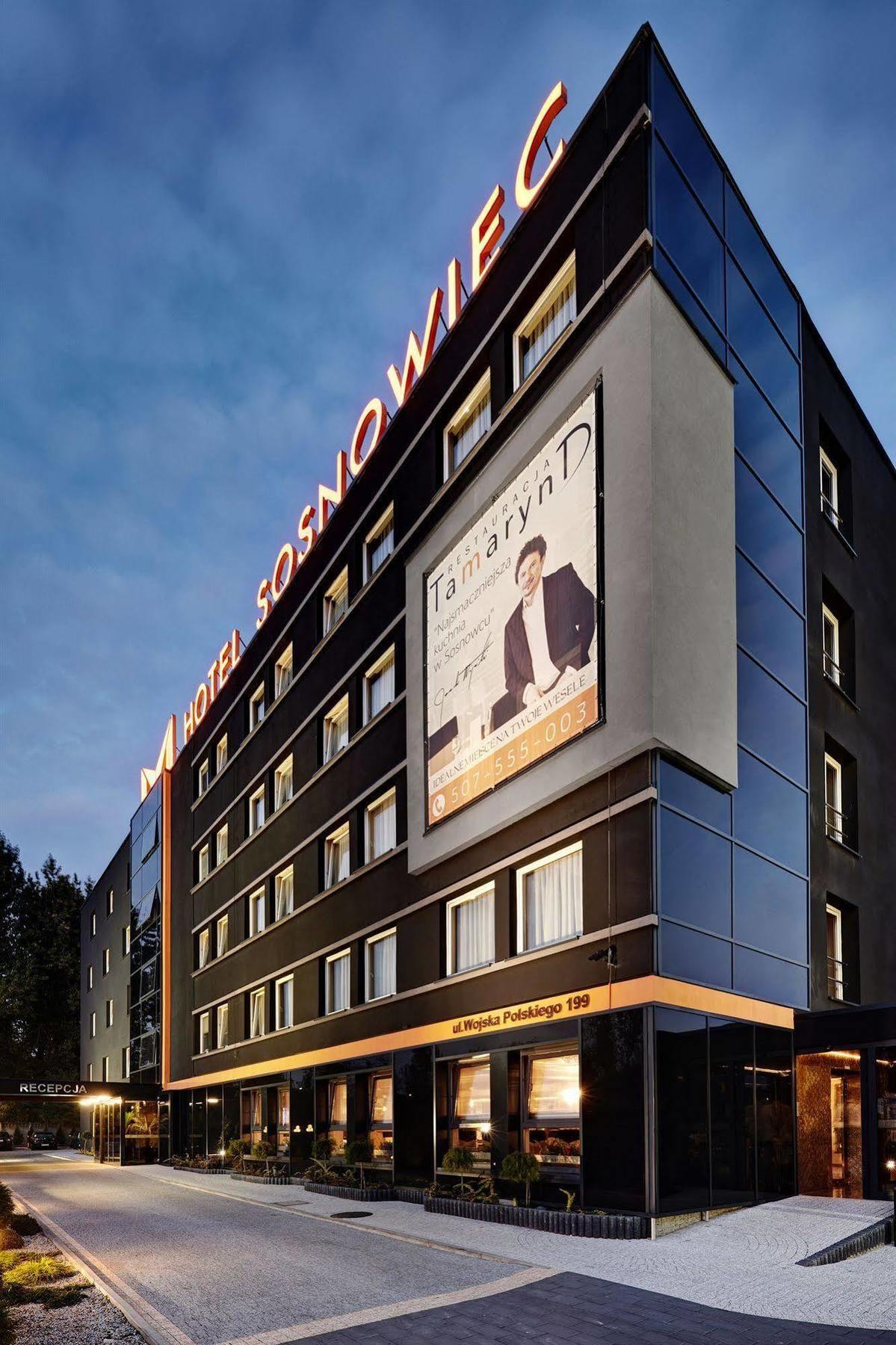 M Hotel Sosnowiec Extérieur photo